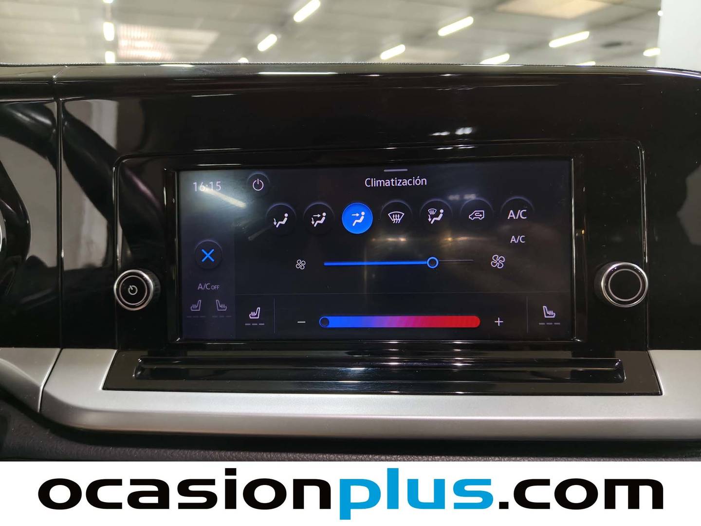 Foto Ford Grand Tourneo Connect Ford Grand Tourneo Connect 1.5 Ecoboost Titanium (114 CV)