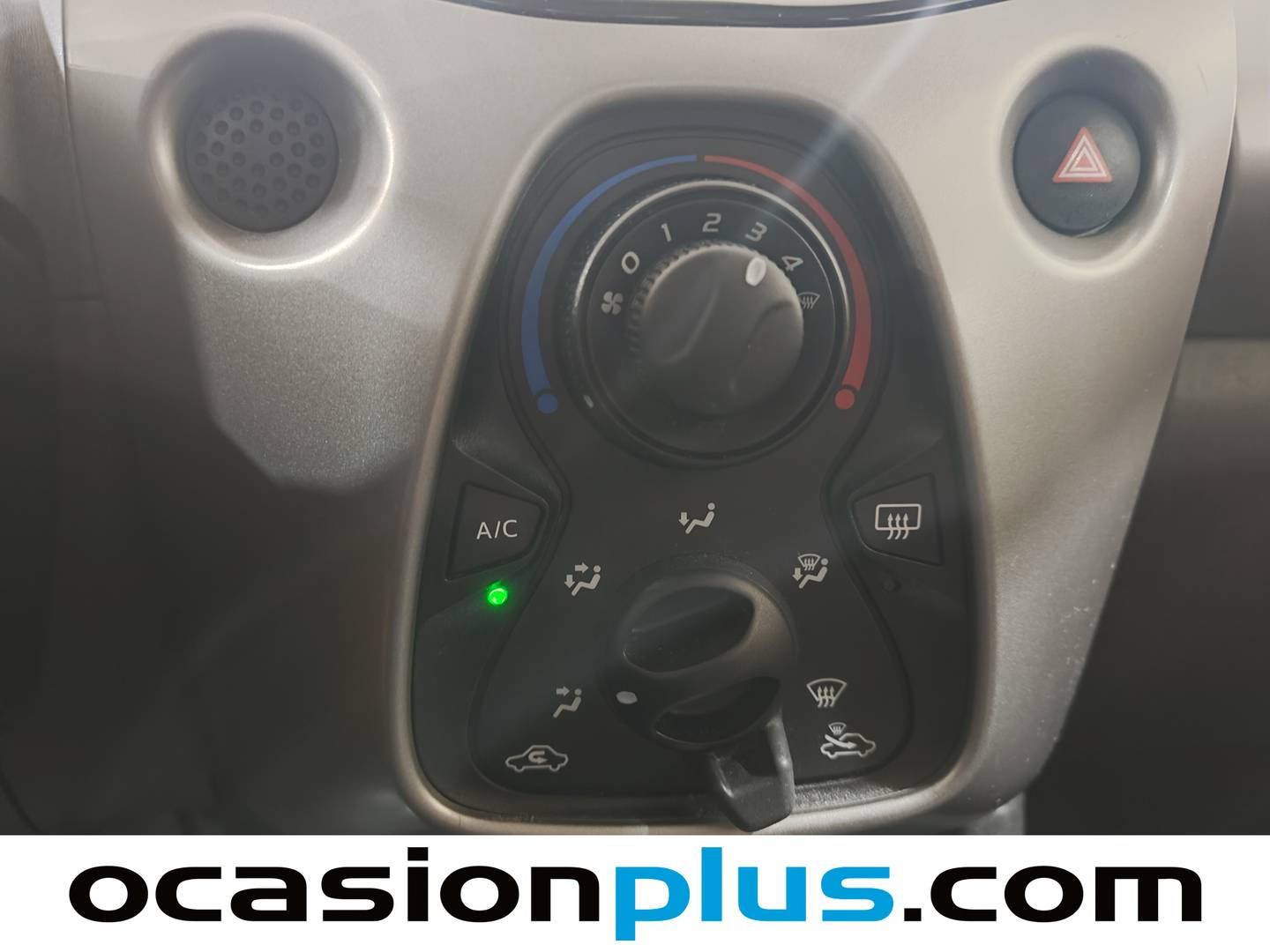 Acabados Toyota Aygo Toyota Aygo 70 x-play business (69 CV)