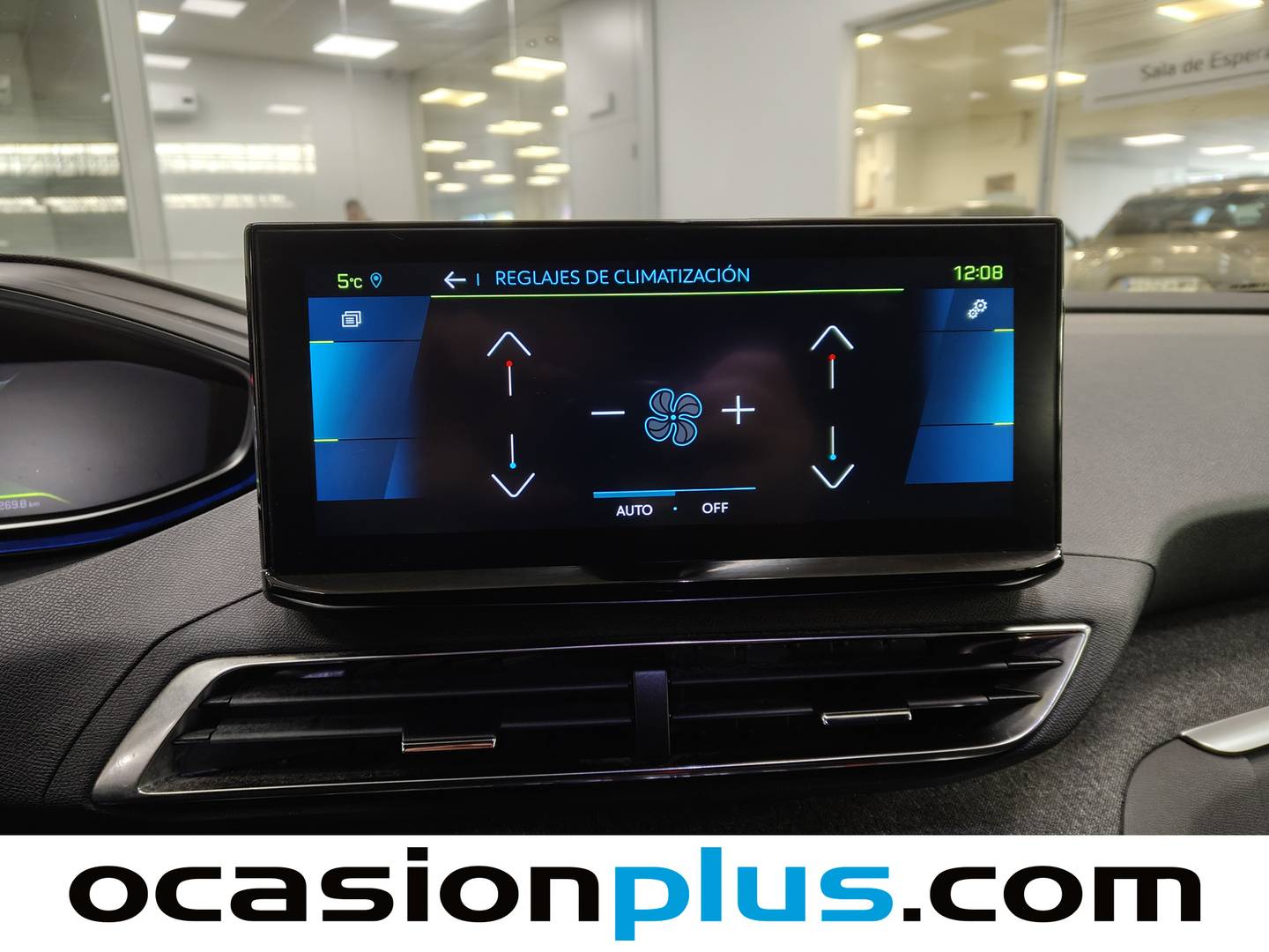 Foto Peugeot 3008 Hybrid Peugeot 3008 Hybrid 300 Allure Pack e-EAT8 (300 CV)