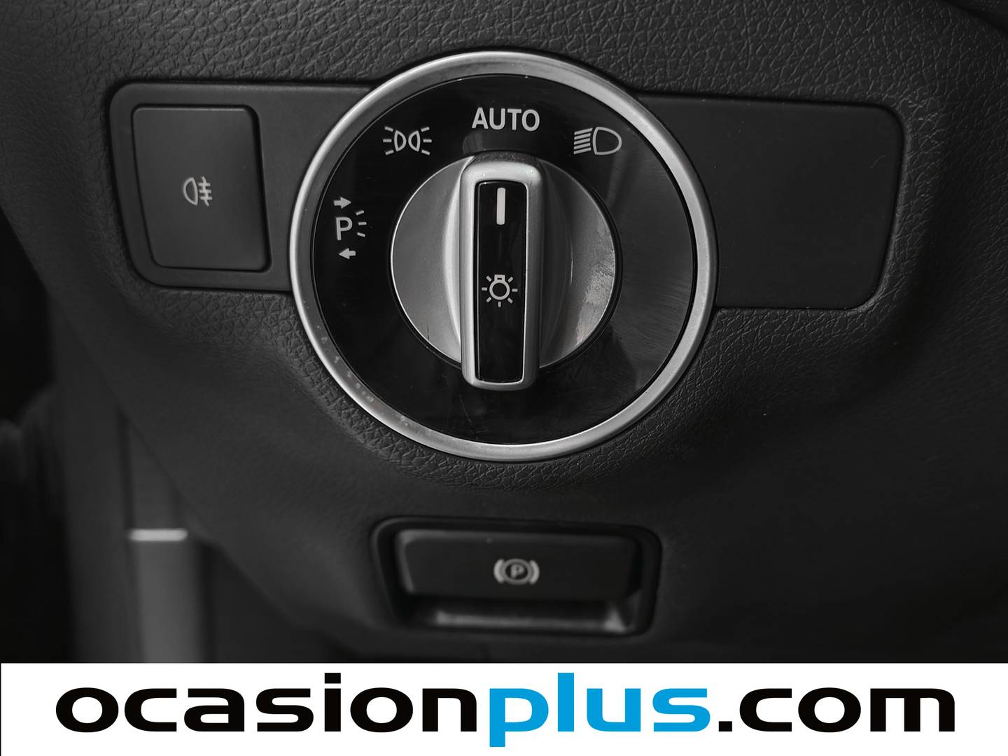 Equipamiento del Mercedes Clase A Mercedes-Benz Clase A 200 d (136 CV)