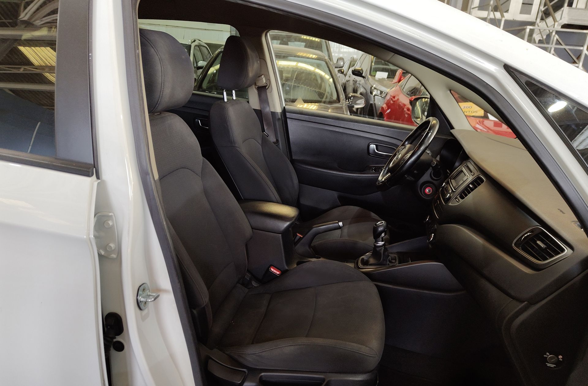 Kia Carens 1.7 CRDi VGT Concept Eco-Dynam 7 plazas - foto 15