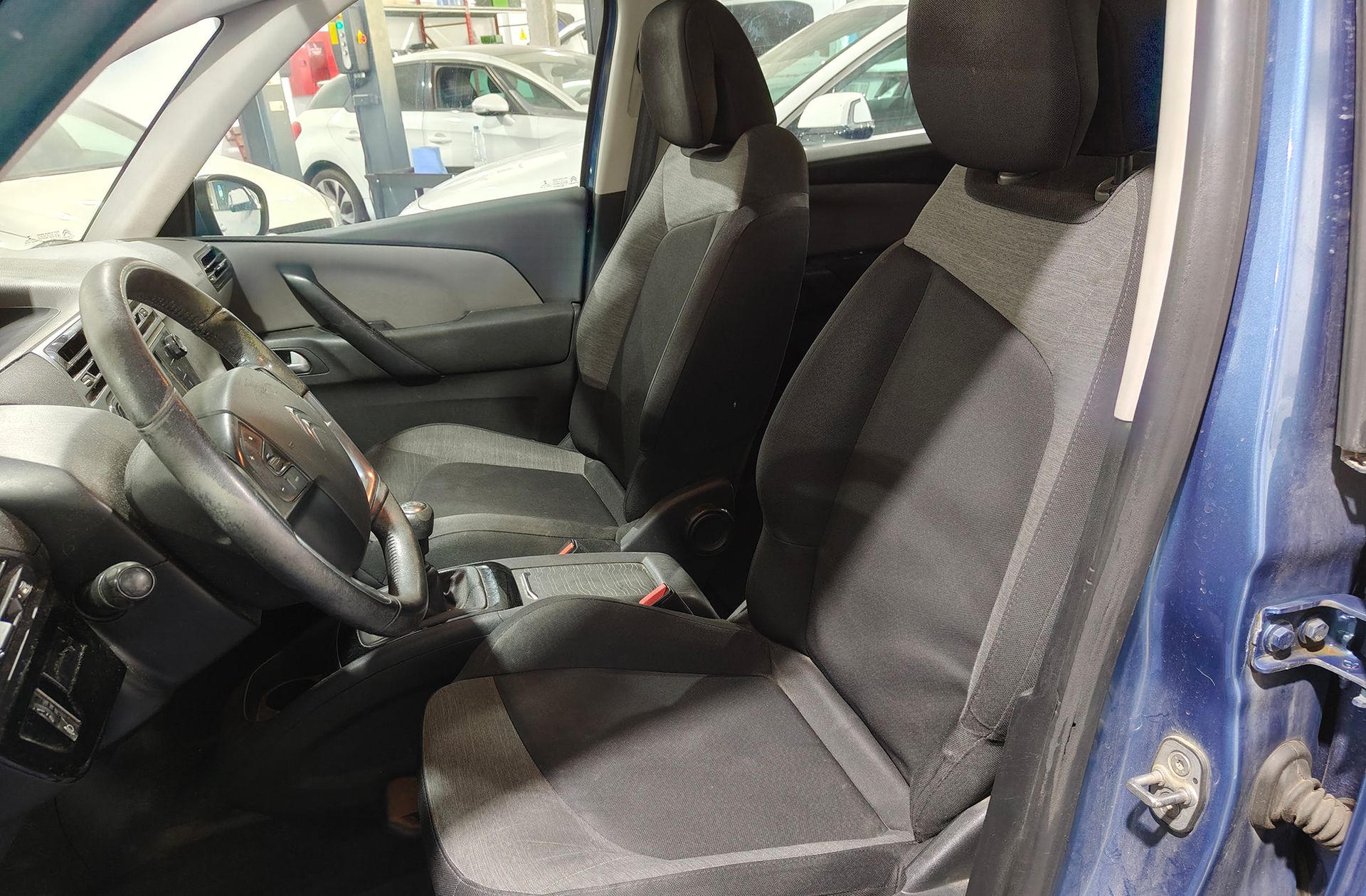 Citroën C4 Grand Picasso e-HDi 115 Airdream Attraction 7 plazas - foto 9