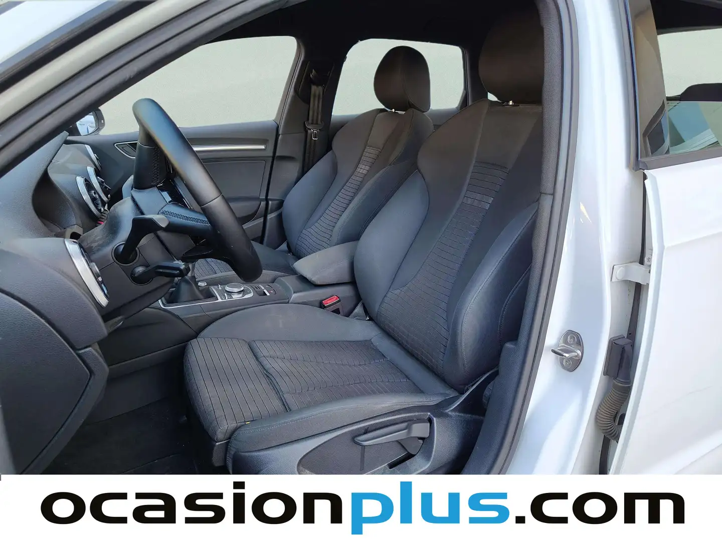 Foto Audi A3 Audi A3 Sportback sport edition 1.6 TDI (110 CV)