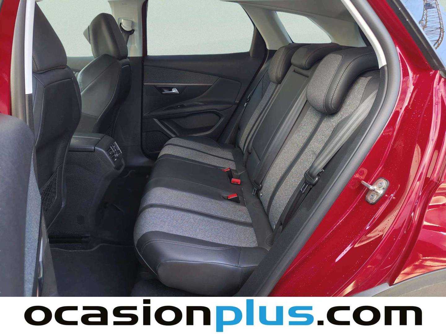 Foto asientos traseros Peugeot 3008 Peugeot 3008 BlueHDI 130 S&S Allure EAT8 (130 CV)