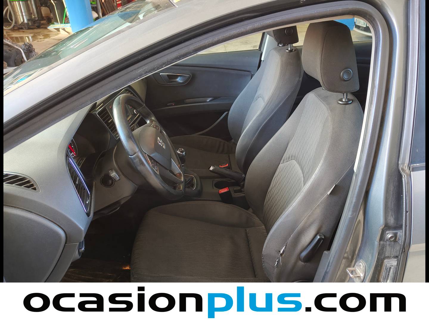 Foto asientos delanteros Seat León Seat León 1.6 TDI S&S Style (105 CV)