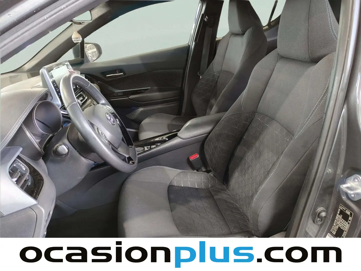 Foto Toyota C-HR Toyota C-HR 1.8 125H Advance (122 CV)