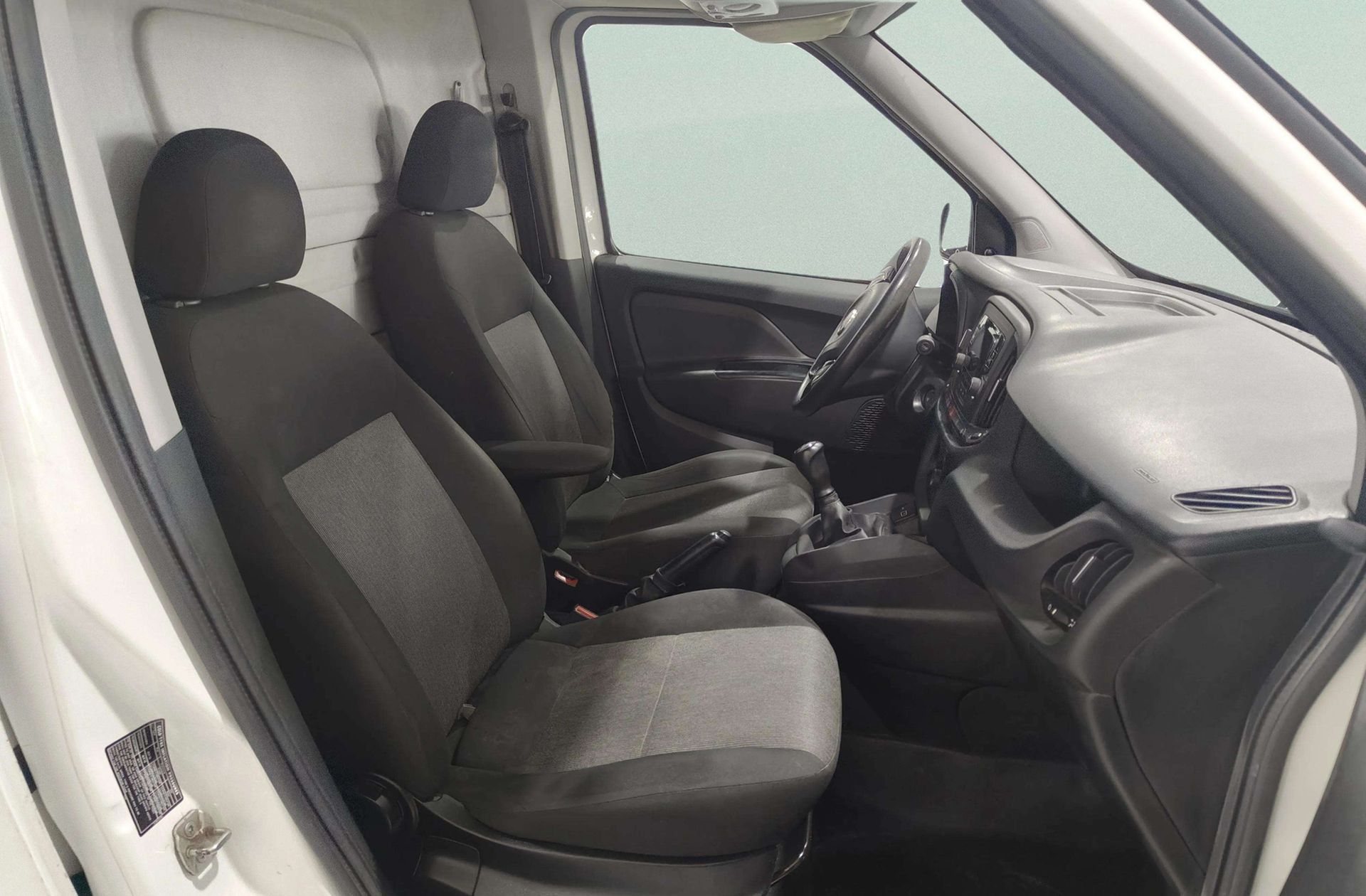 Fiat Doblò Cargo 1.3 MultiJet SX - foto 12