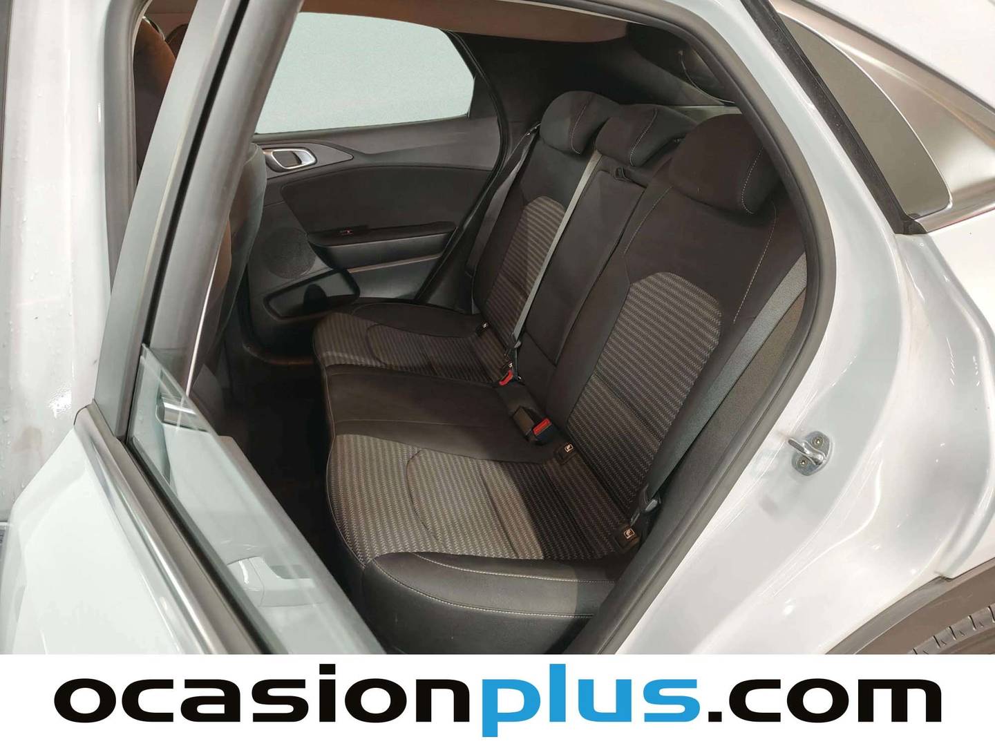 Foto asientos traseros KIA XCeed Kia XCeed 1.0 T-GDi Drive (120 CV)