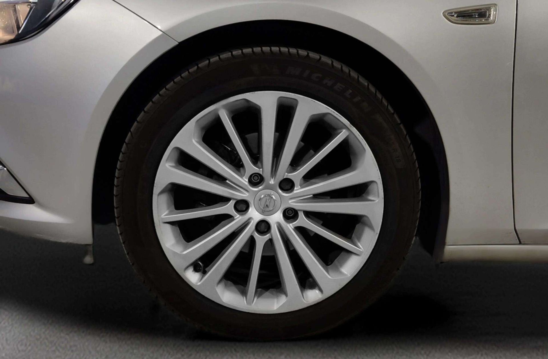 Opel Insignia GS 1.5 Turbo XFT Innovation - foto 36