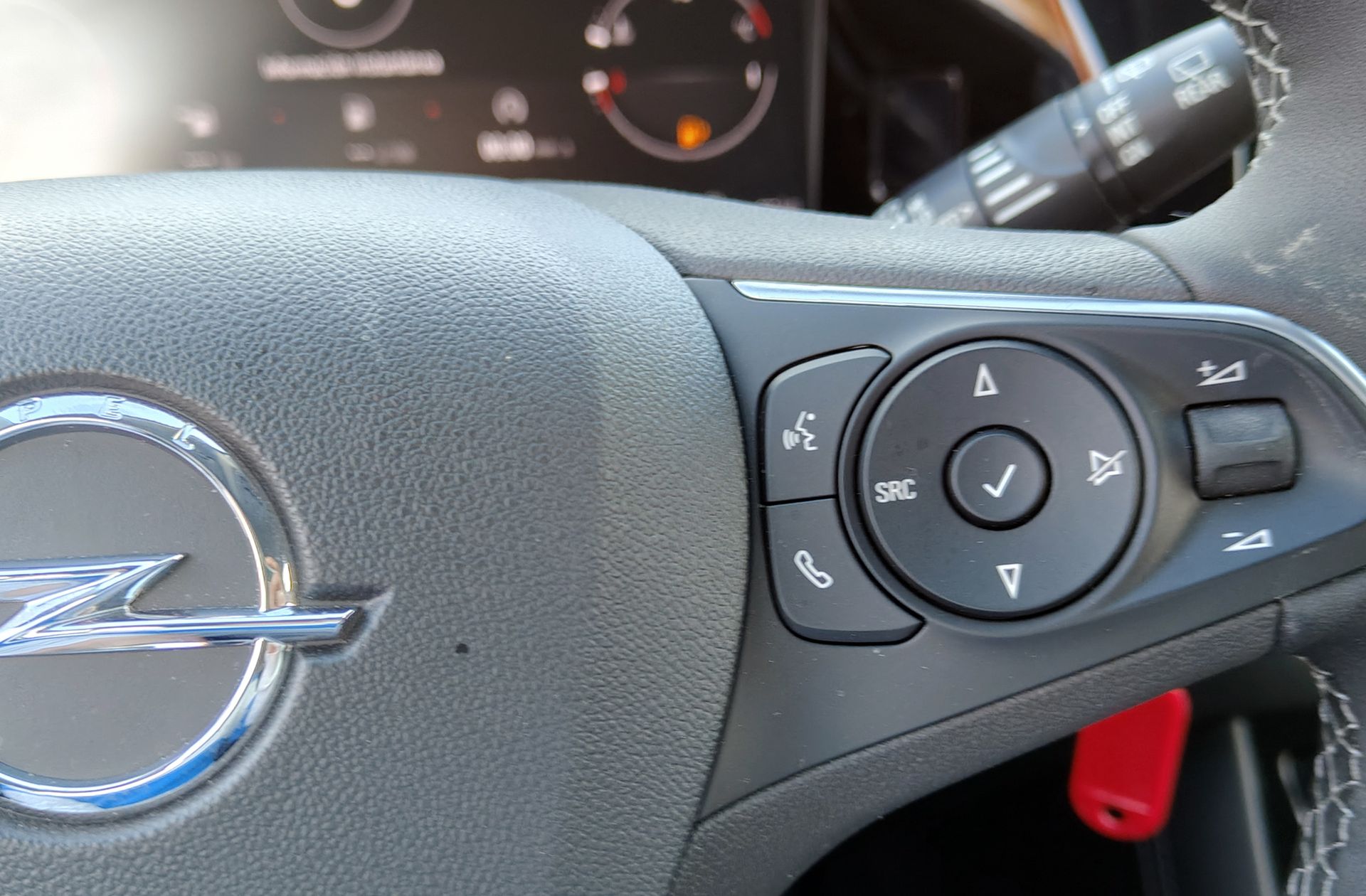 Opel Grandland 1.2 Turbo XHT GS - foto 30