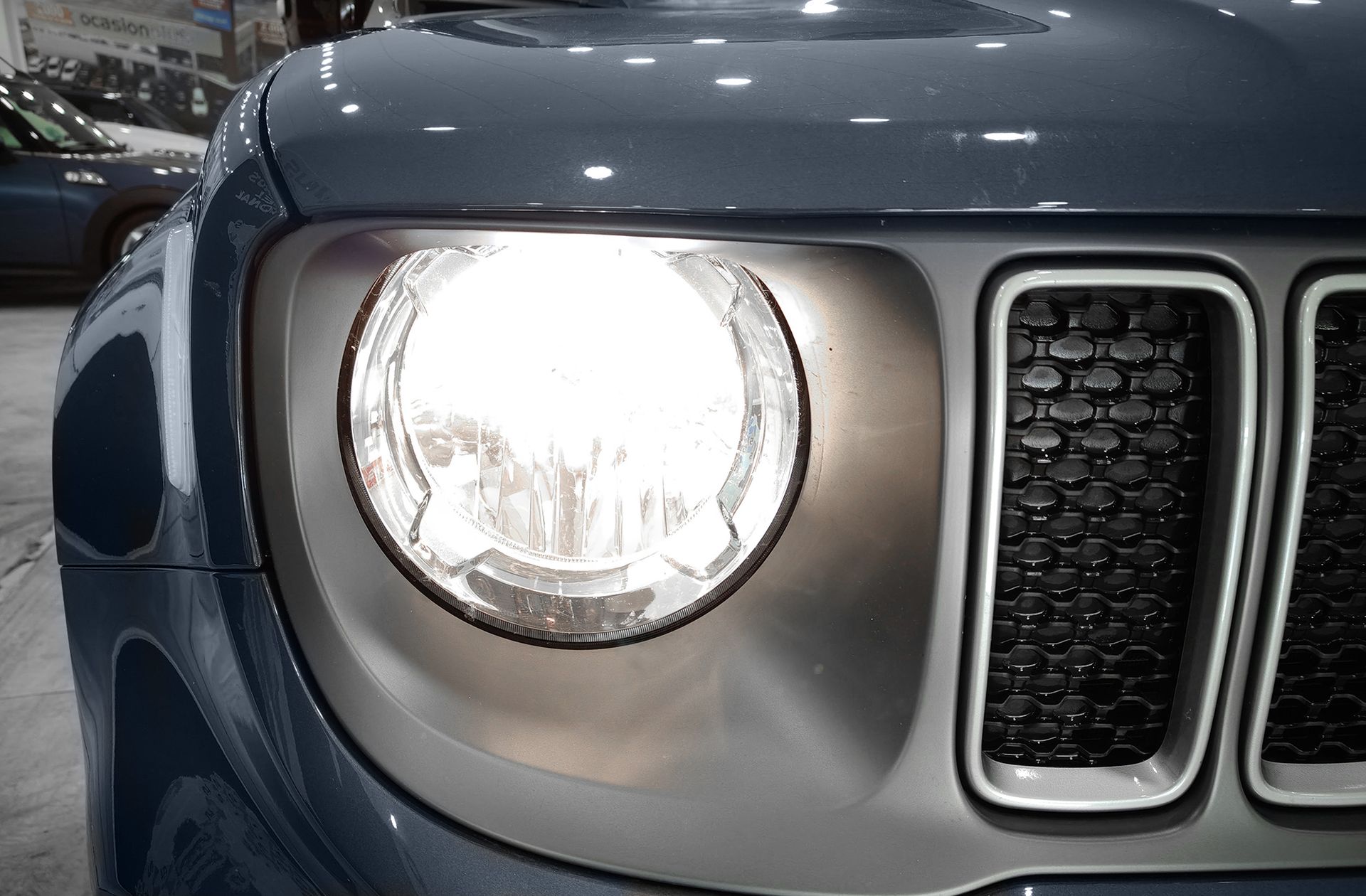 Jeep Renegade eHybrid 1.5 Limited ATX - foto 12