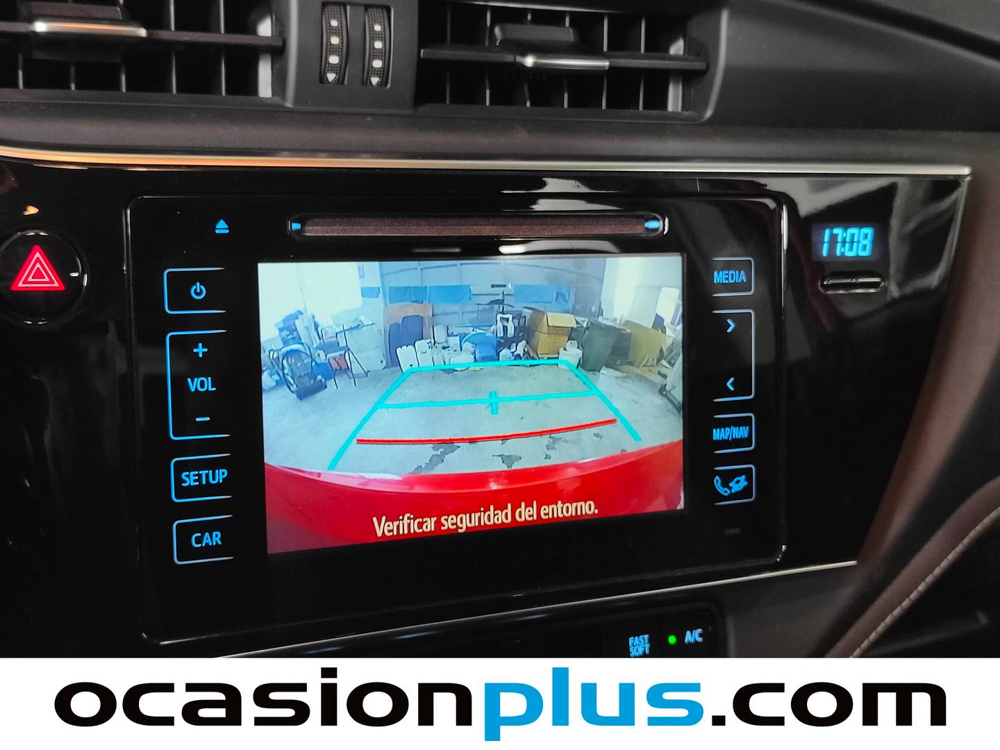 Extras y acabados del Toyota Auris Toyota Auris 120T Active (116 CV)