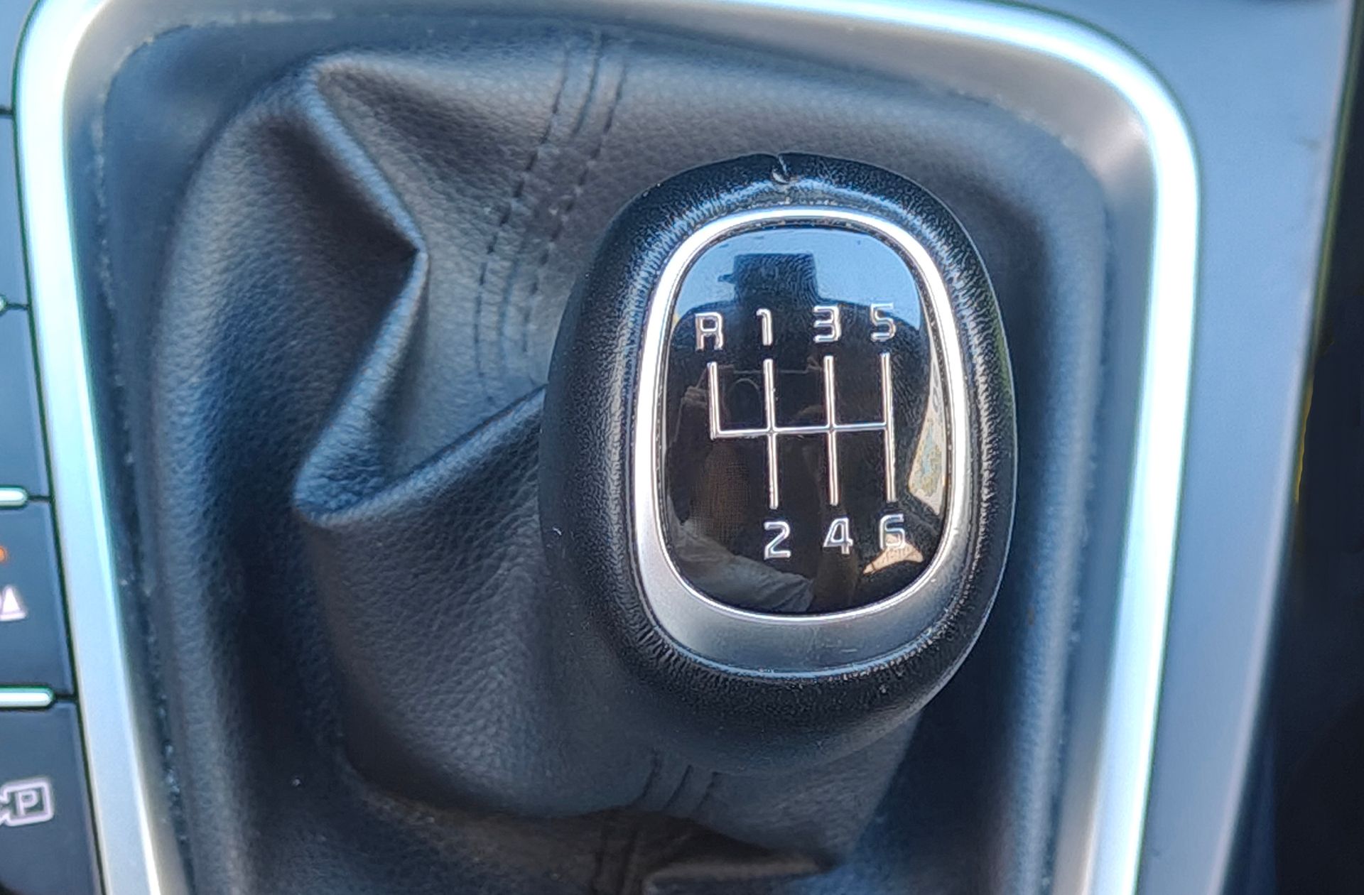 Kia Ceed 1.6 MHEV iMT Drive - foto 5