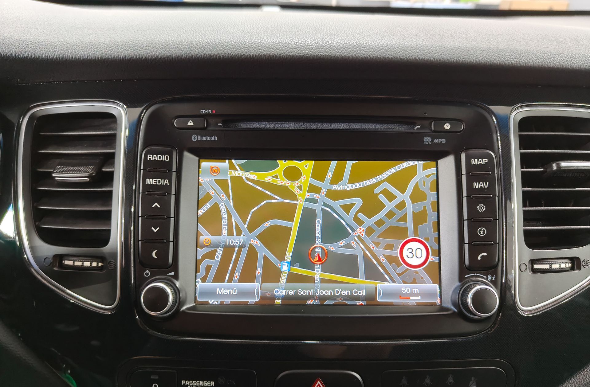 Kia Carens 1.7 CRDi VGT Drive Eco-Dynamics - foto 8