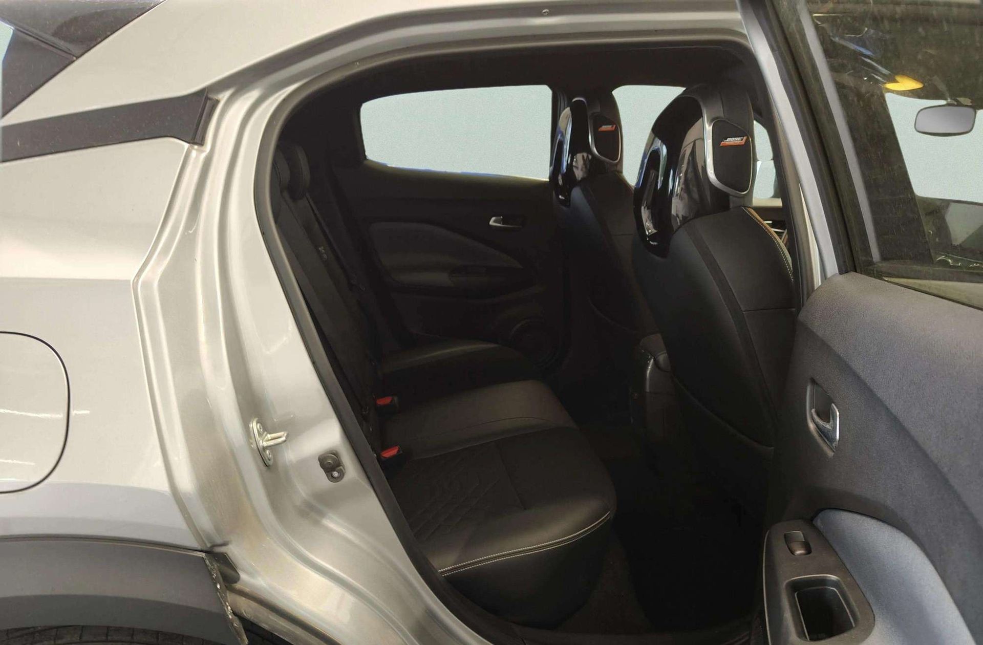 Nissan Juke DIG-T Tekna - foto 14