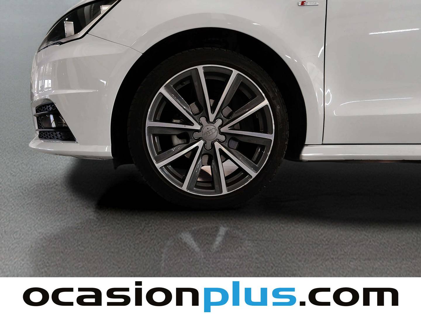 Audi A1 Audi A1 Sportback Attraction 1.0 TFSI (95 CV) Pack S-Line gasolina