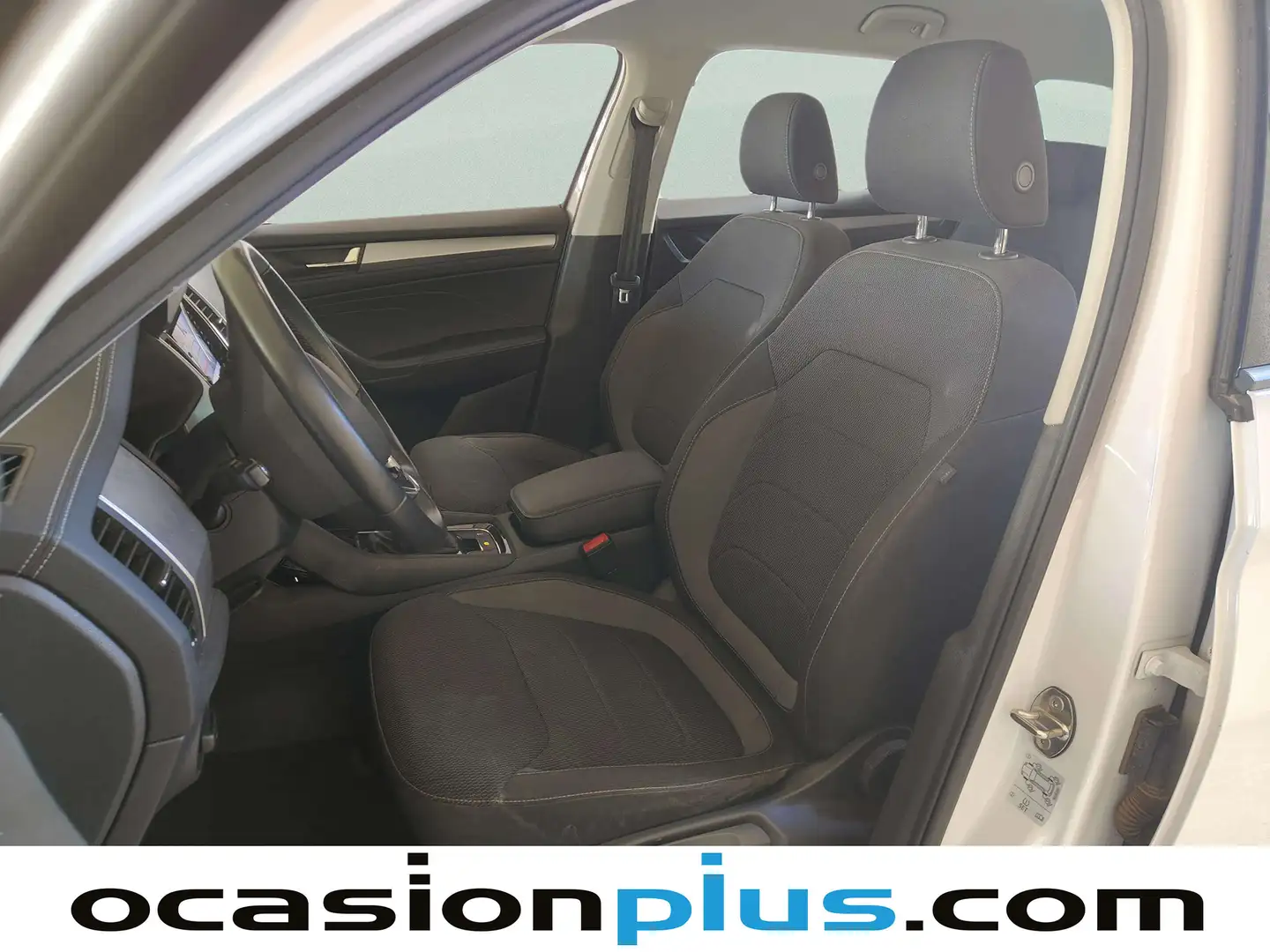 Foto Skoda Kodiaq Skoda Kodiaq 1.5 TSI Ambition 4x2 DSG (150 CV) 7 Plazas