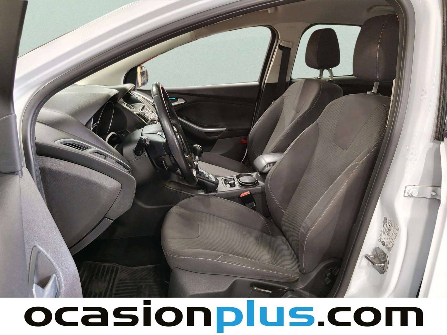 Foto asientos delanteros Ford Focus Ford Focus 1.0 Ecoboost Titanium (125 CV)