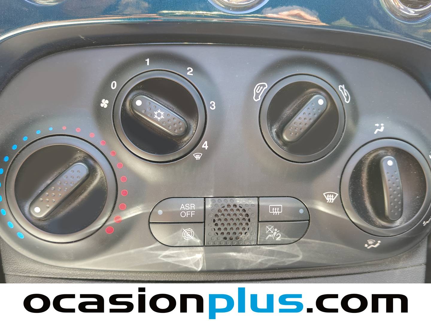 Extras y acabados del Fiat 500C Fiat 500C 1.0 Hybrid Club (70 CV)