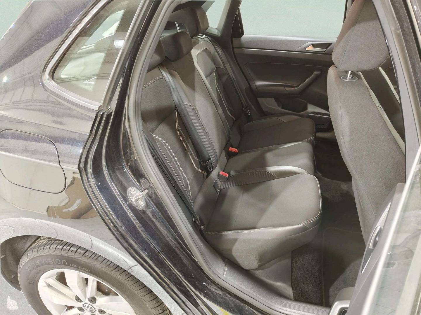 Foto Volkswagen Polo Volkswagen Polo Advance 1.0 TSI (95 CV)