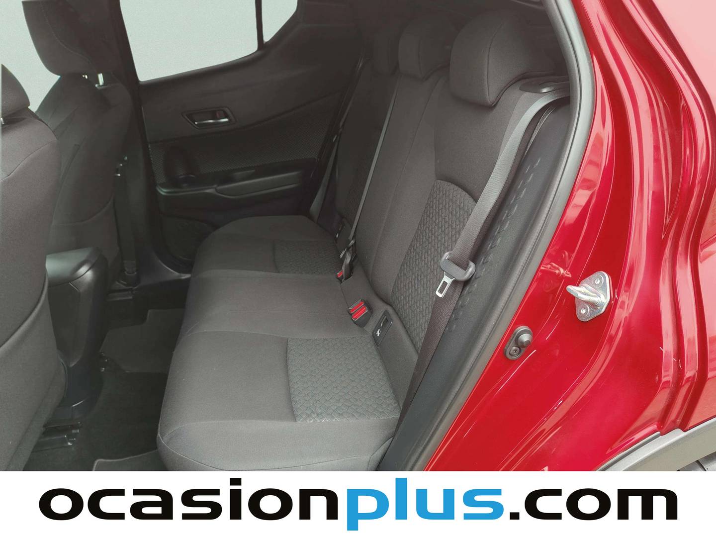 Foto Toyota C-HR Toyota C-HR 1.8 125H Advance (122 CV)