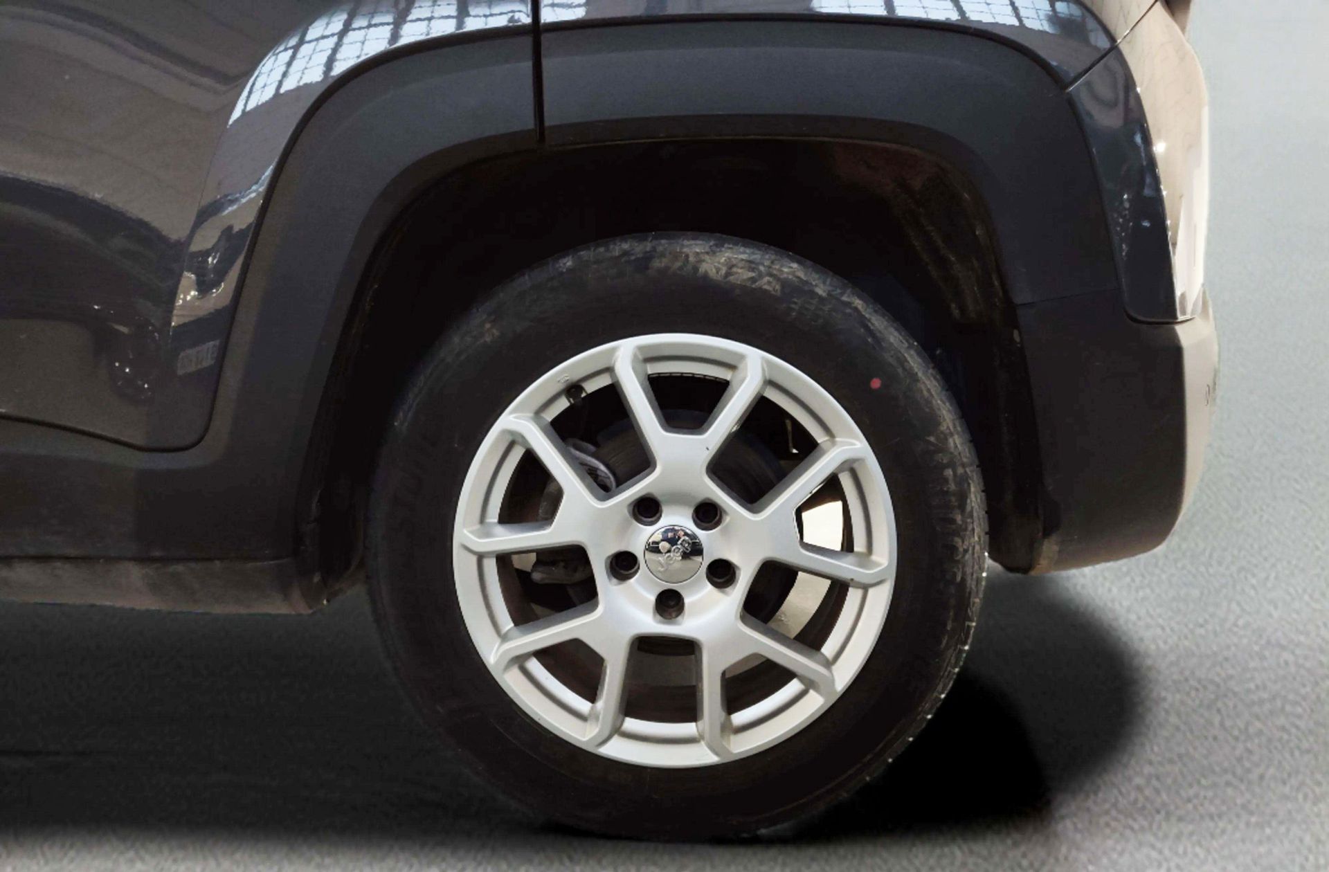 Jeep Renegade eHybrid 1.5 Limited ATX - foto 30