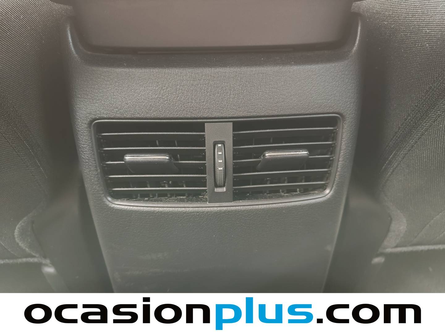 Foto Mazda CX-30 Mazda CX-30 2.0 Skyactiv-G Zenith 2WD AT (122 CV)