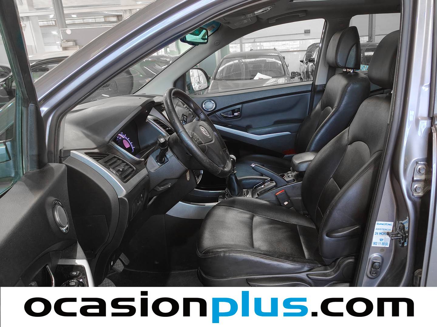 Foto asientos delanteros SsangYong Korando SsangYong Korando D20T Limited 4x2 (149 CV)