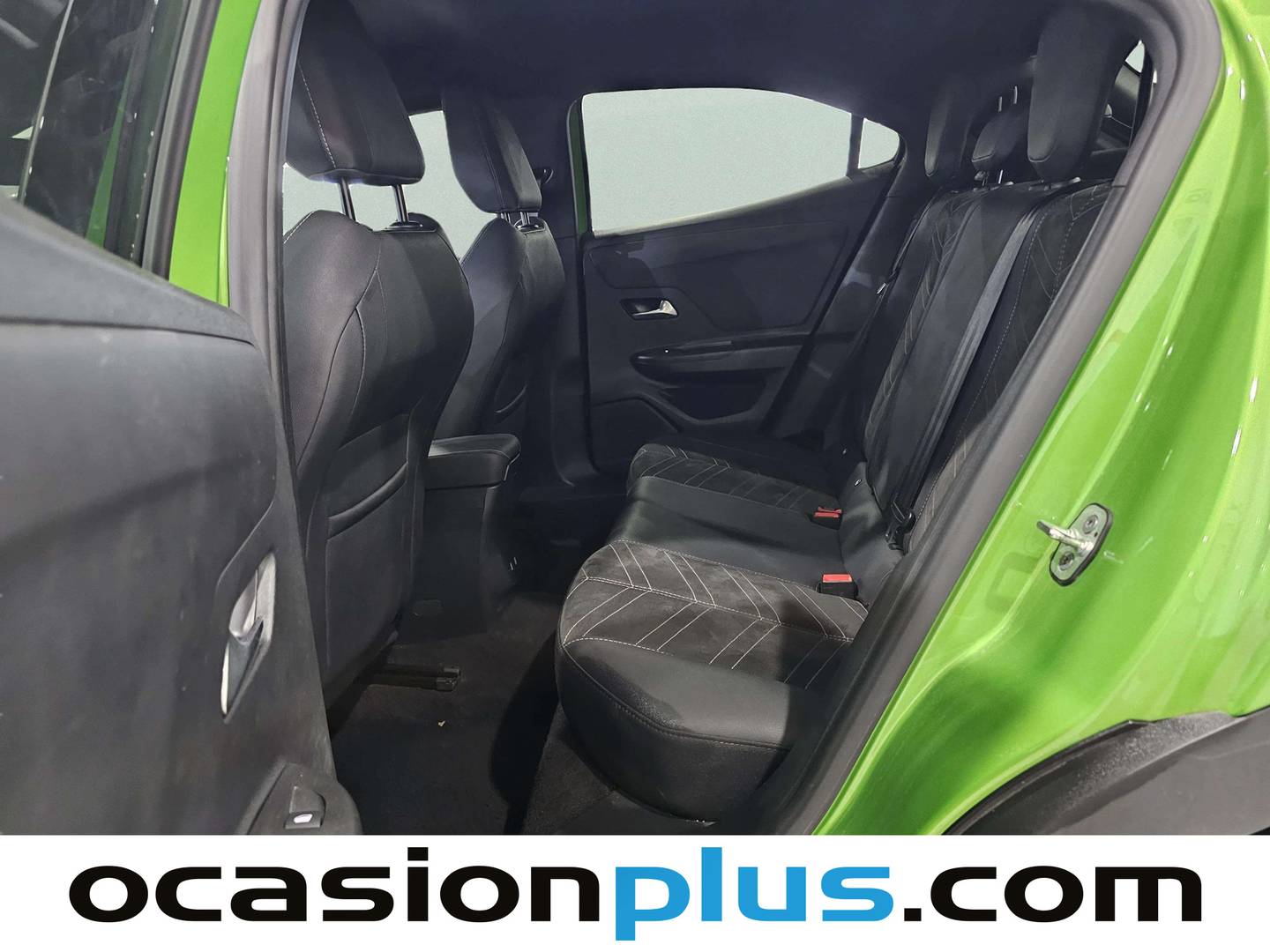 Foto asientos traseros Opel Mokka Opel Mokka 1.2 T Ultimate (136 CV)