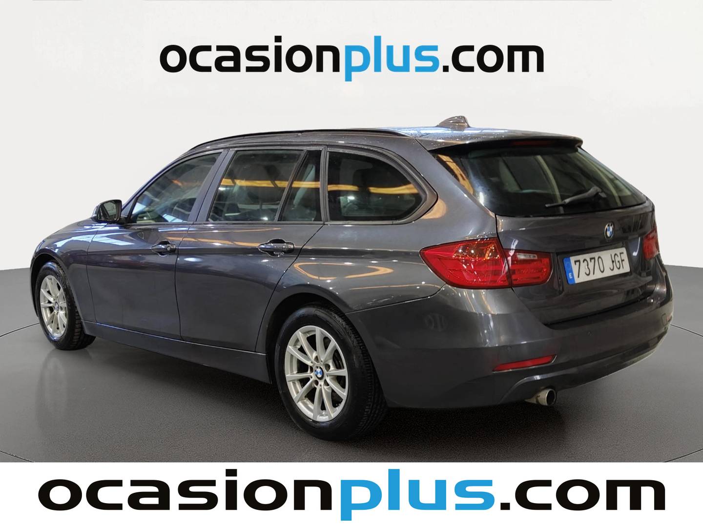 Foto trasera BMW Serie 3 BMW Serie 3 318d Touring (143 CV) izquierda