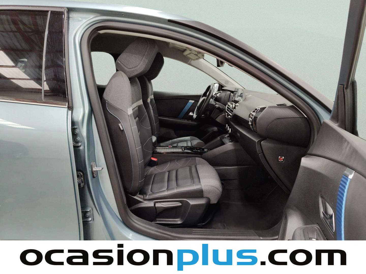 Foto Citroën ë-C4 Citroen ë-C4 eléctrico 50kWh Shine (136 CV)