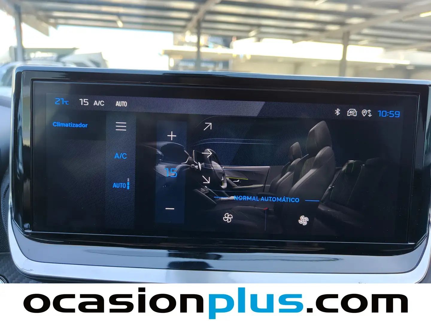 Foto Peugeot 2008 Peugeot 2008 Allure Hybrid eDCS6  (136 CV)