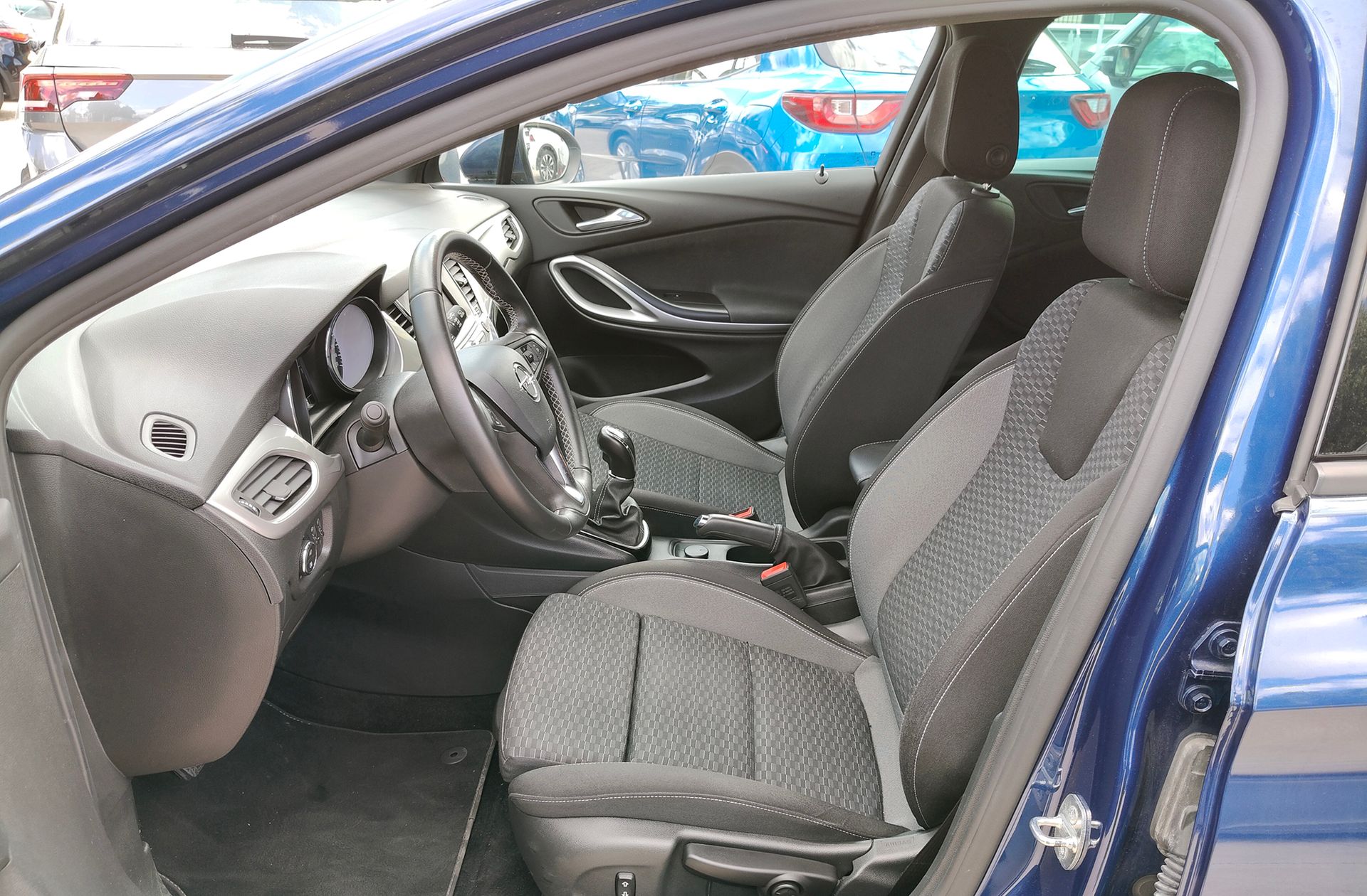 Opel Astra 1.2 Turbo SHL GS Line - foto 10