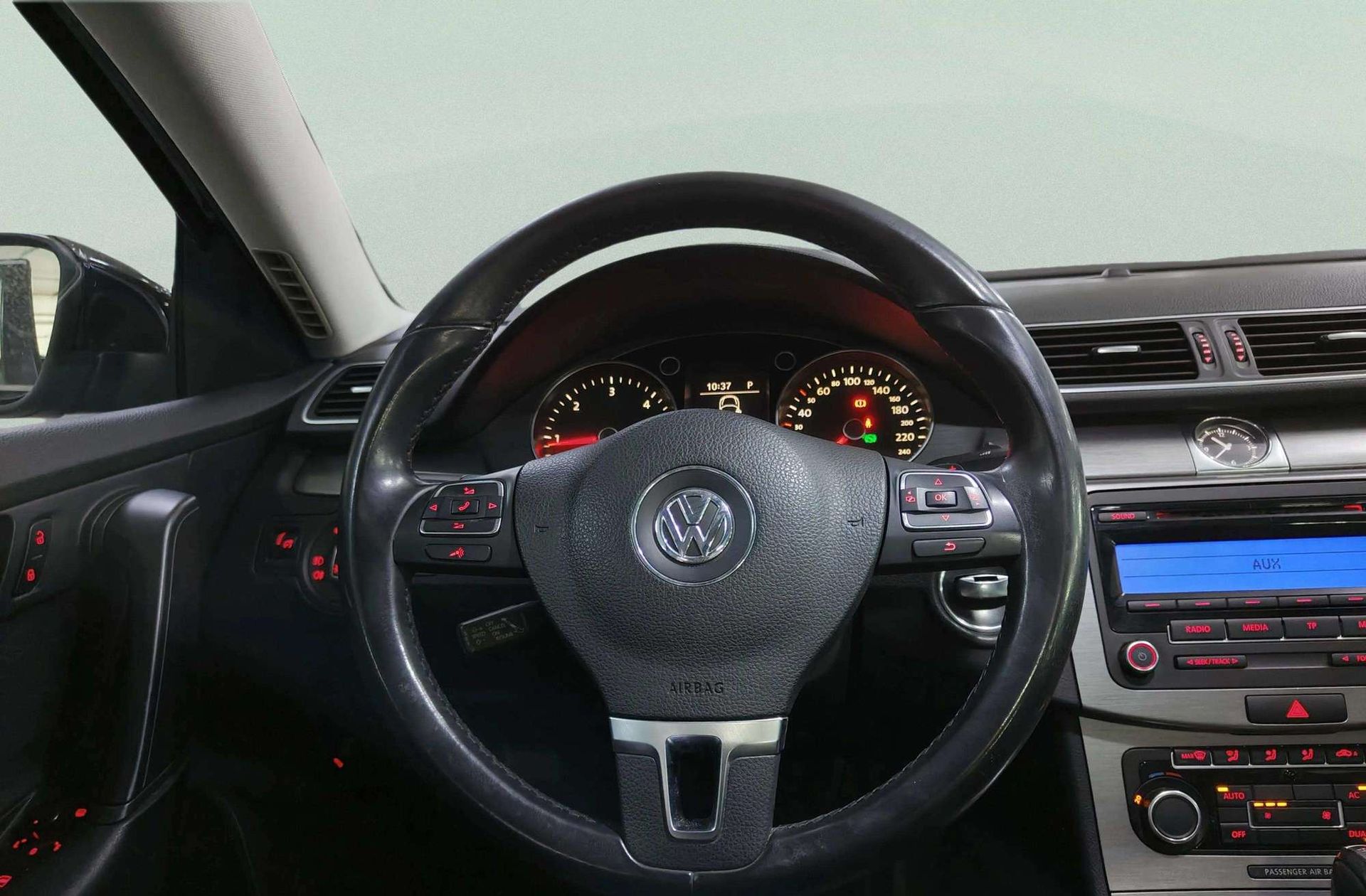Volkswagen Passat Variant Advance 2.0 TDI BMT DSG - foto 25