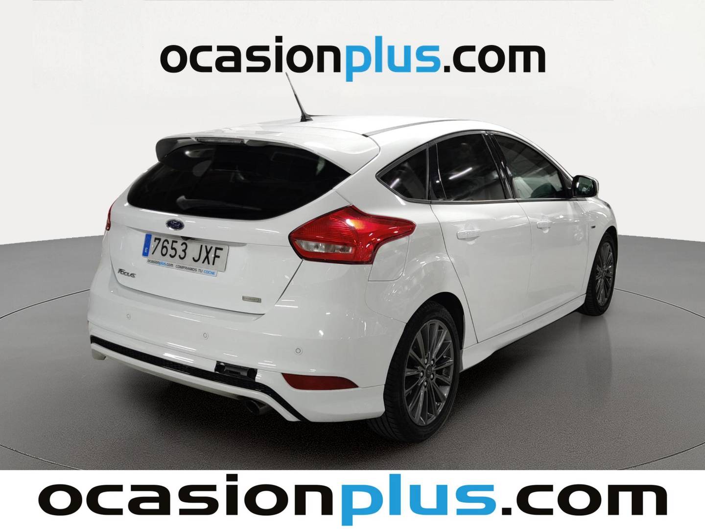 Foto trasera Ford Focus Ford Focus 1.5 Ecoboost ST-Line Black&Red (182 CV) derecha