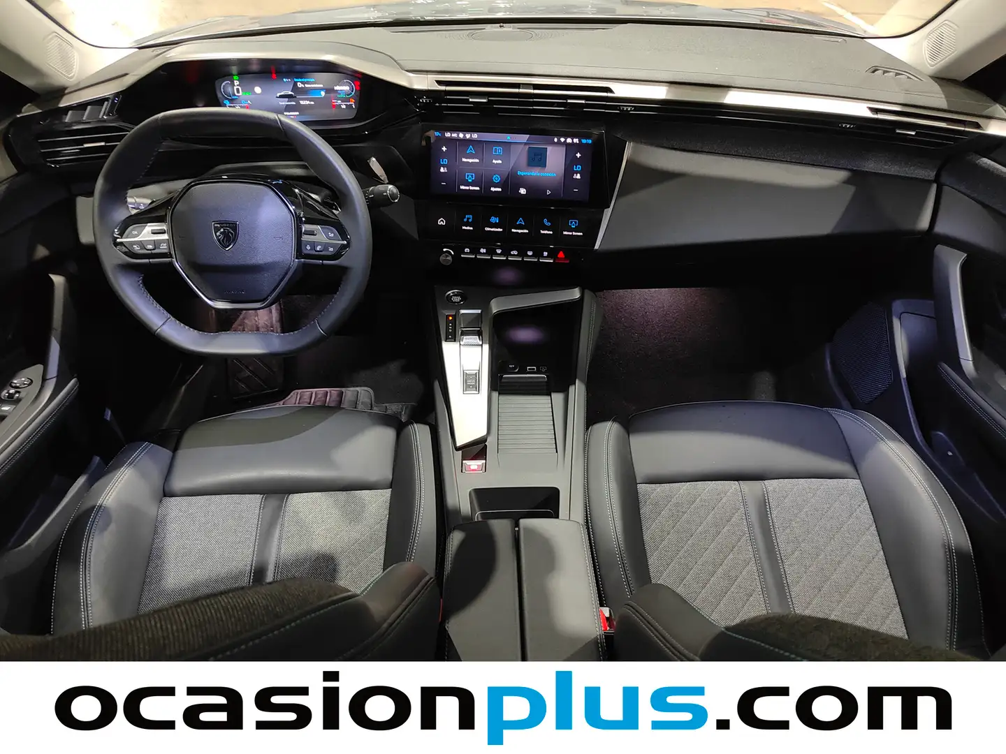 Foto Peugeot 408 Peugeot 408 Allure PHEV 180 e-EAT8 (181 CV)