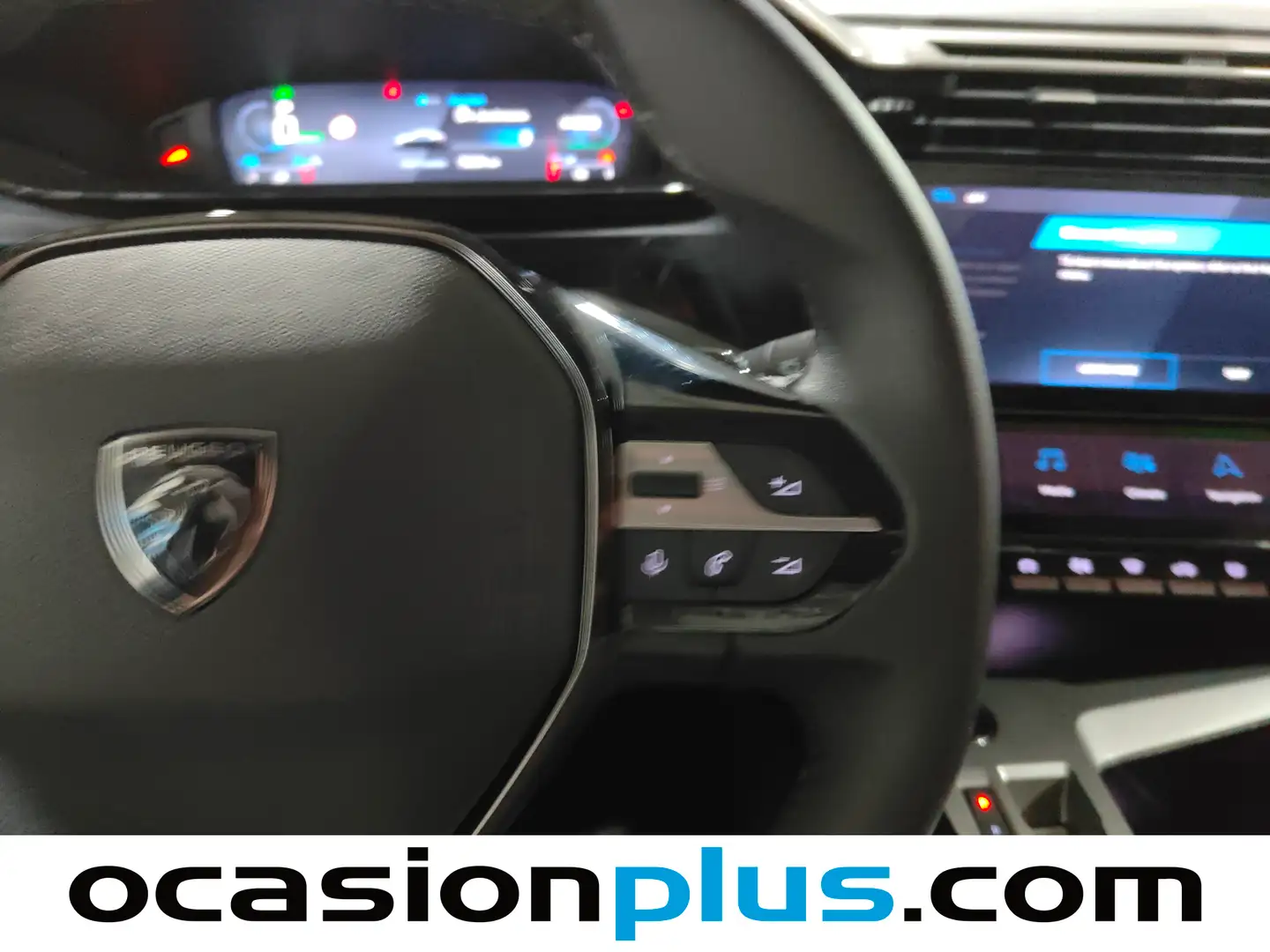 Foto Peugeot 408 Peugeot 408 Allure PHEV 180 e-EAT8 (181 CV)