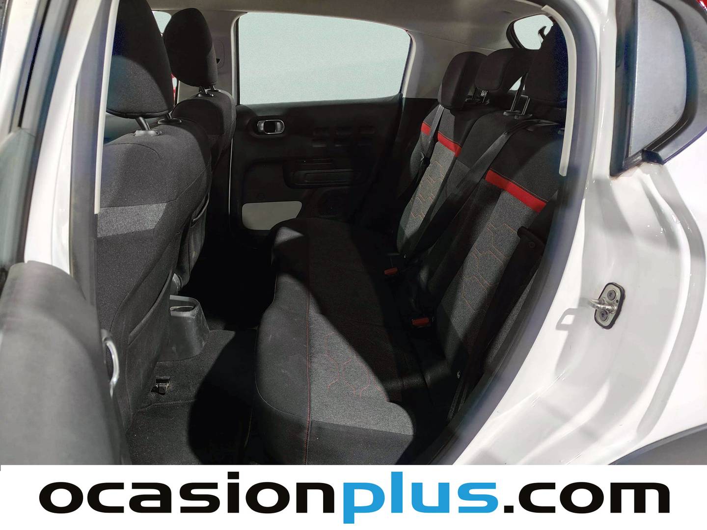 Foto asientos traseros Citroën C3 Citroën C3 PureTech 82 Feel (83 CV)