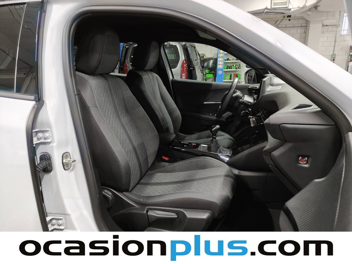 Foto Peugeot 2008 Peugeot 2008 PureTech 100 S&S Allure (100 CV)