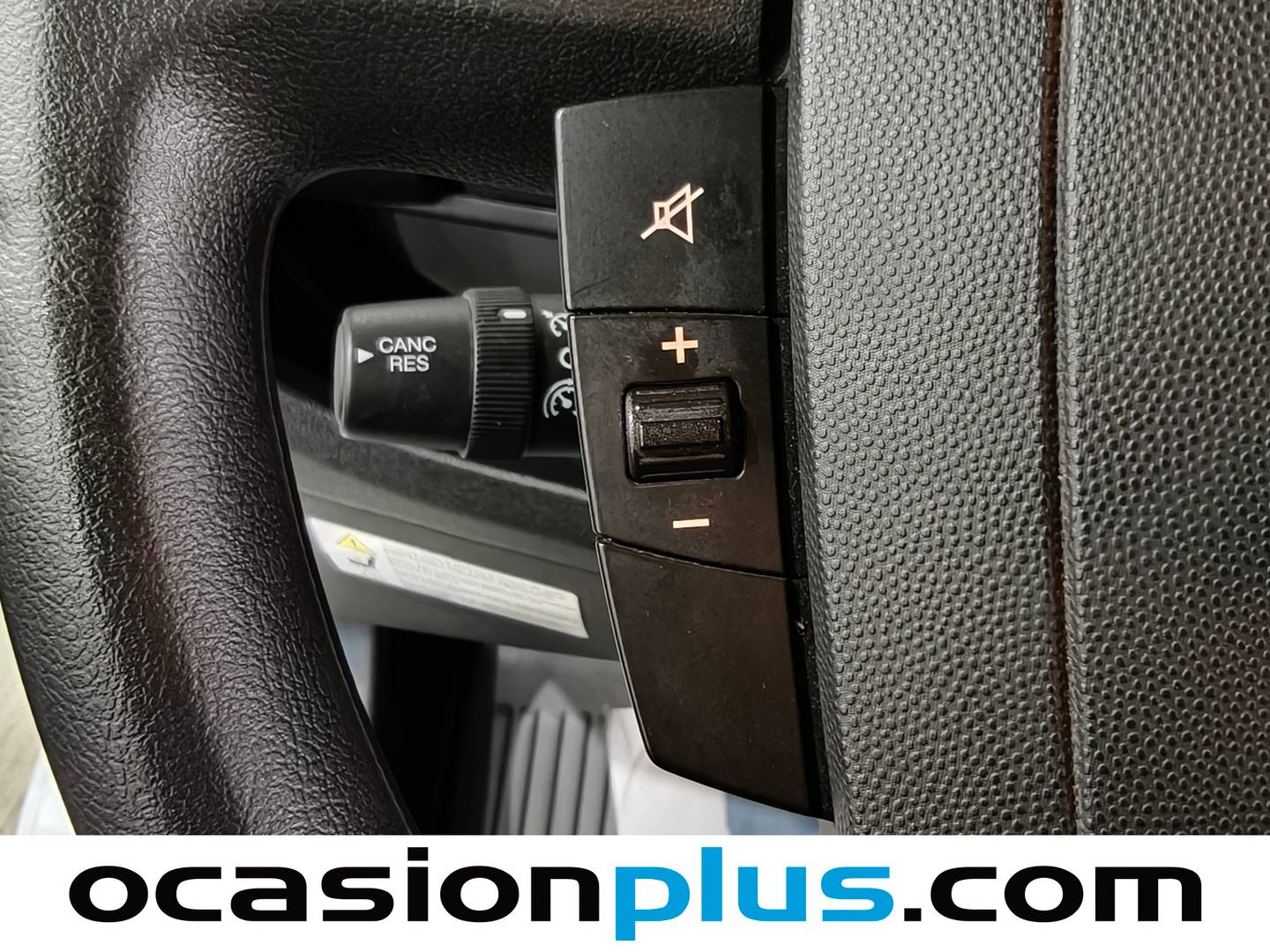 Foto Etrusco V5900 Etrusco V5900 D8 2.3 (140CV)