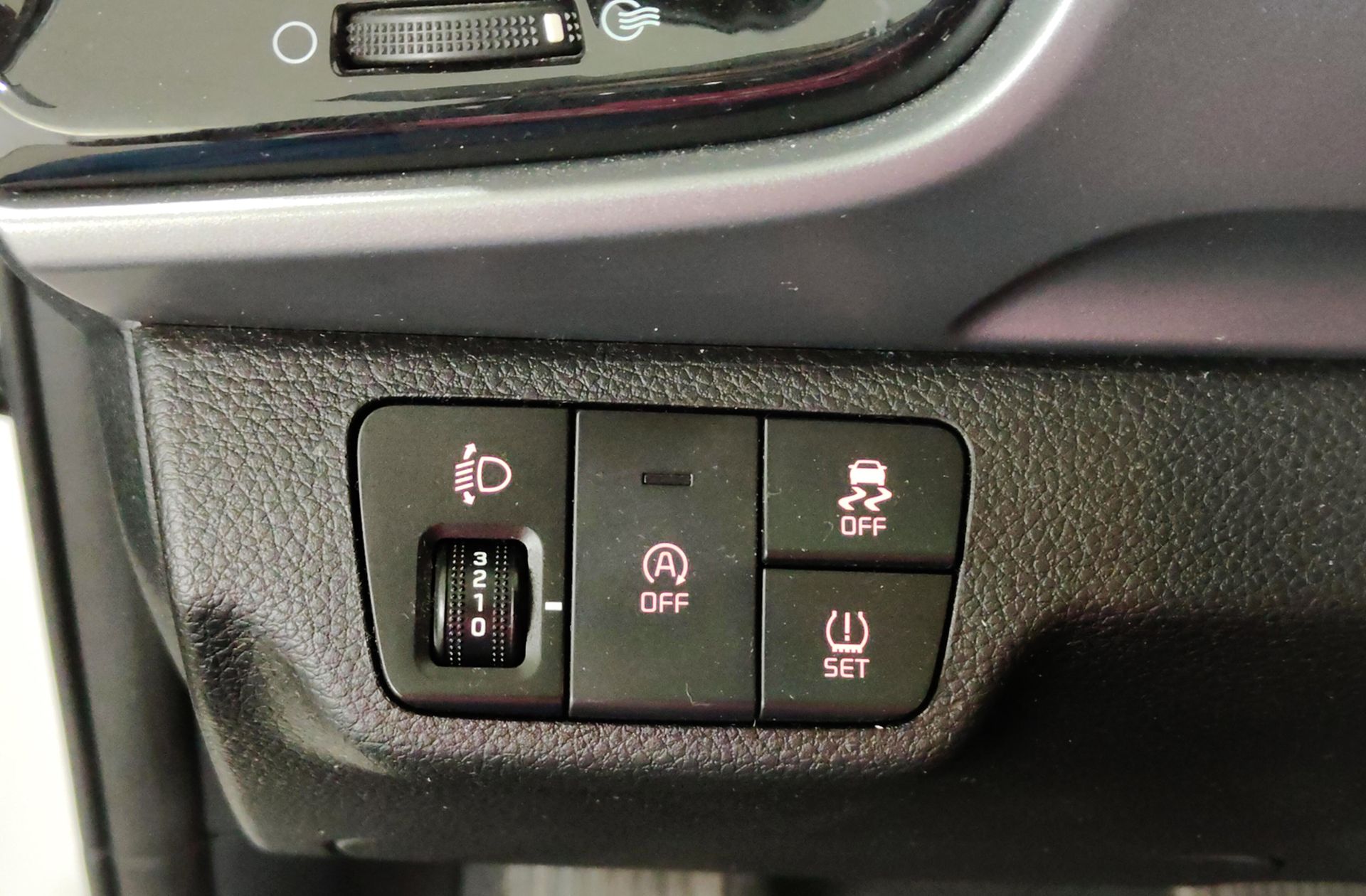 Kia Stonic 1.0 T-GDi Drive - foto 25