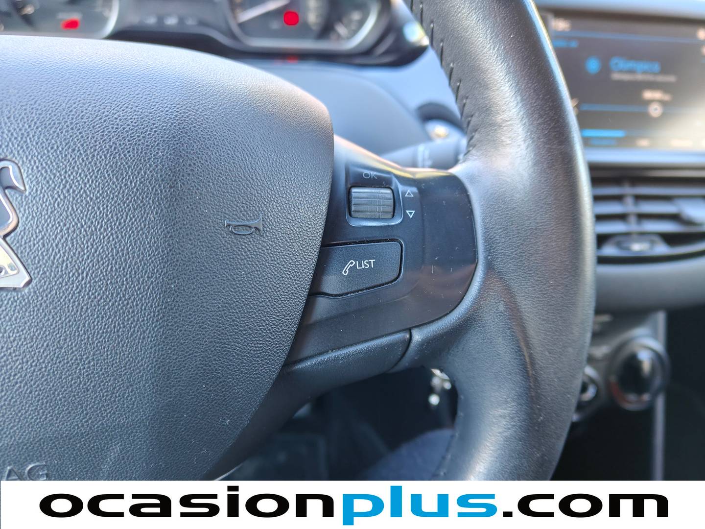 Foto Peugeot 208 Peugeot 208 PureTech Signature (82 CV)