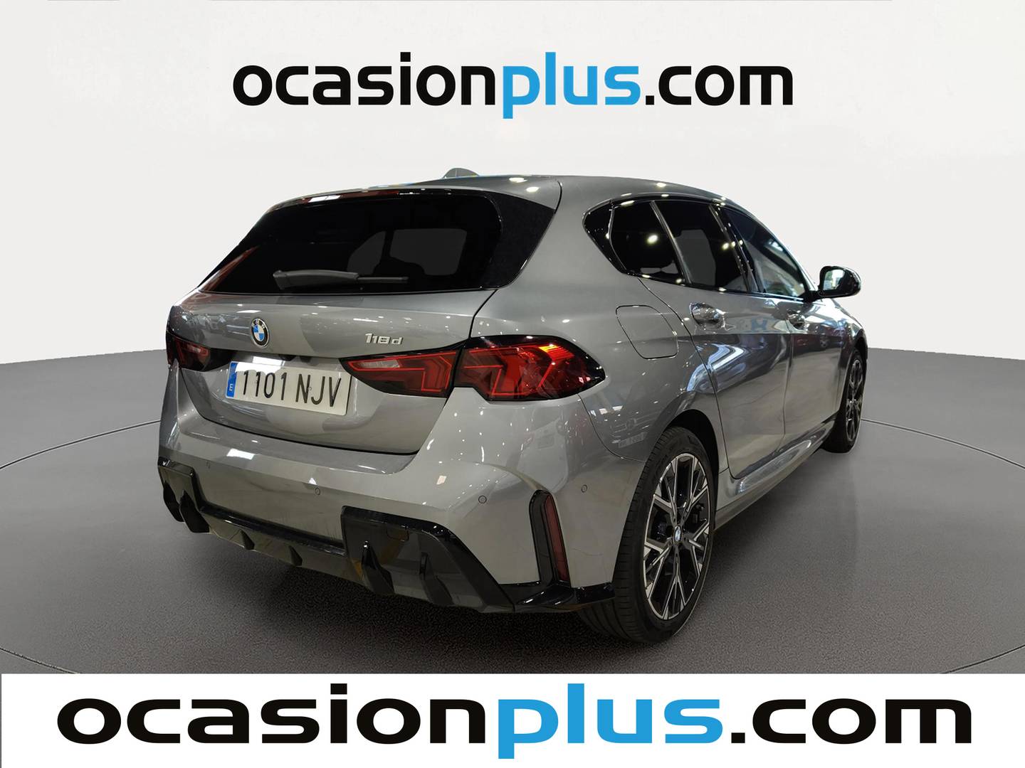 Foto trasera BMW Serie 1 BMW Serie 1 118d (150 CV) Pack M derecha