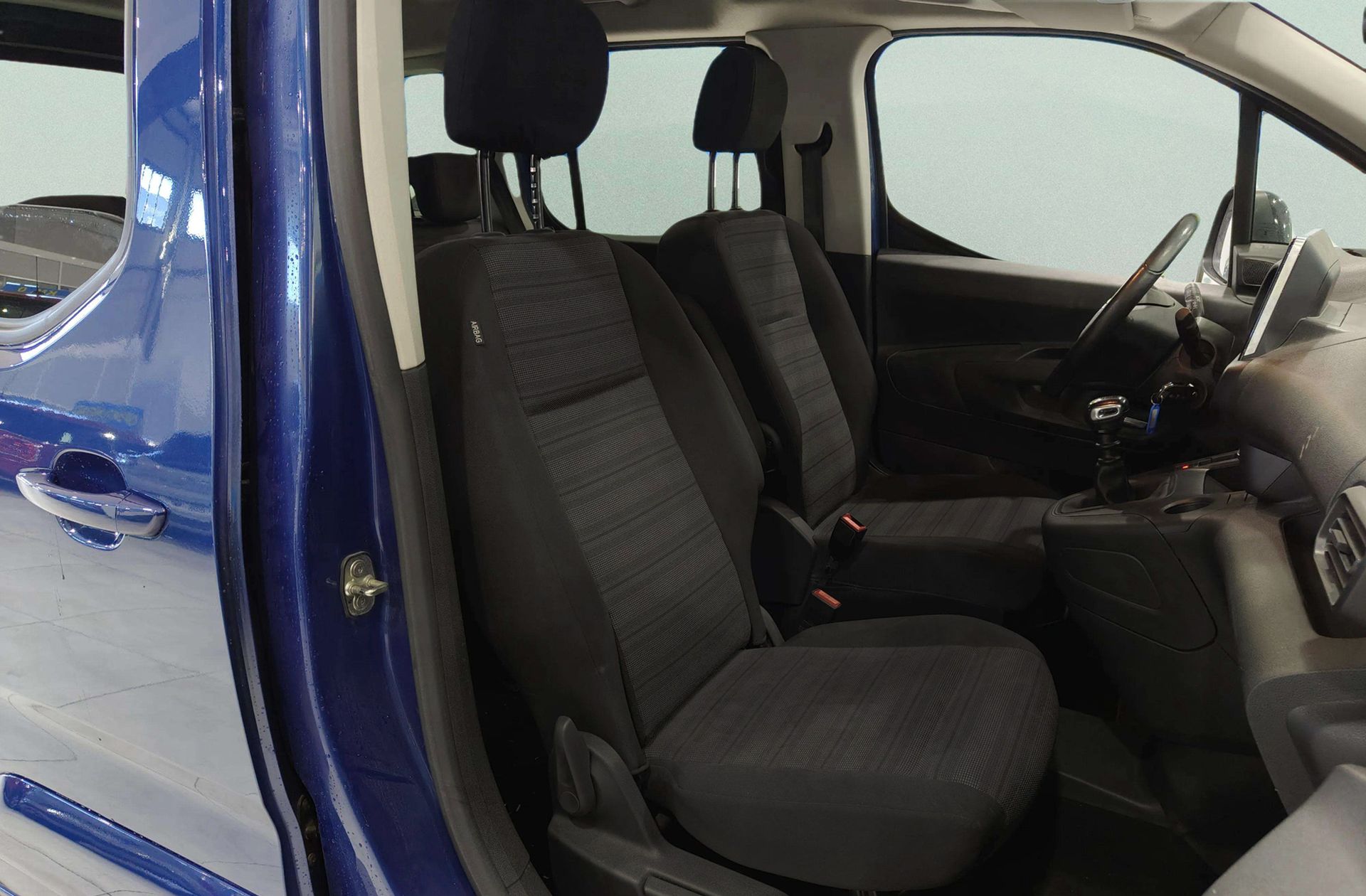 Opel Combo 1.5 TD Elegance Plus L - foto 17
