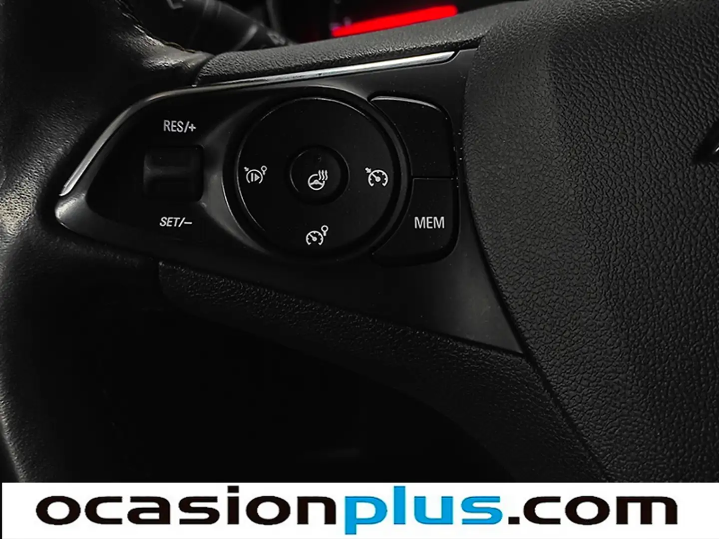 Foto Opel Crossland X Opel Crossland X 1.2 Innovation (130 CV)