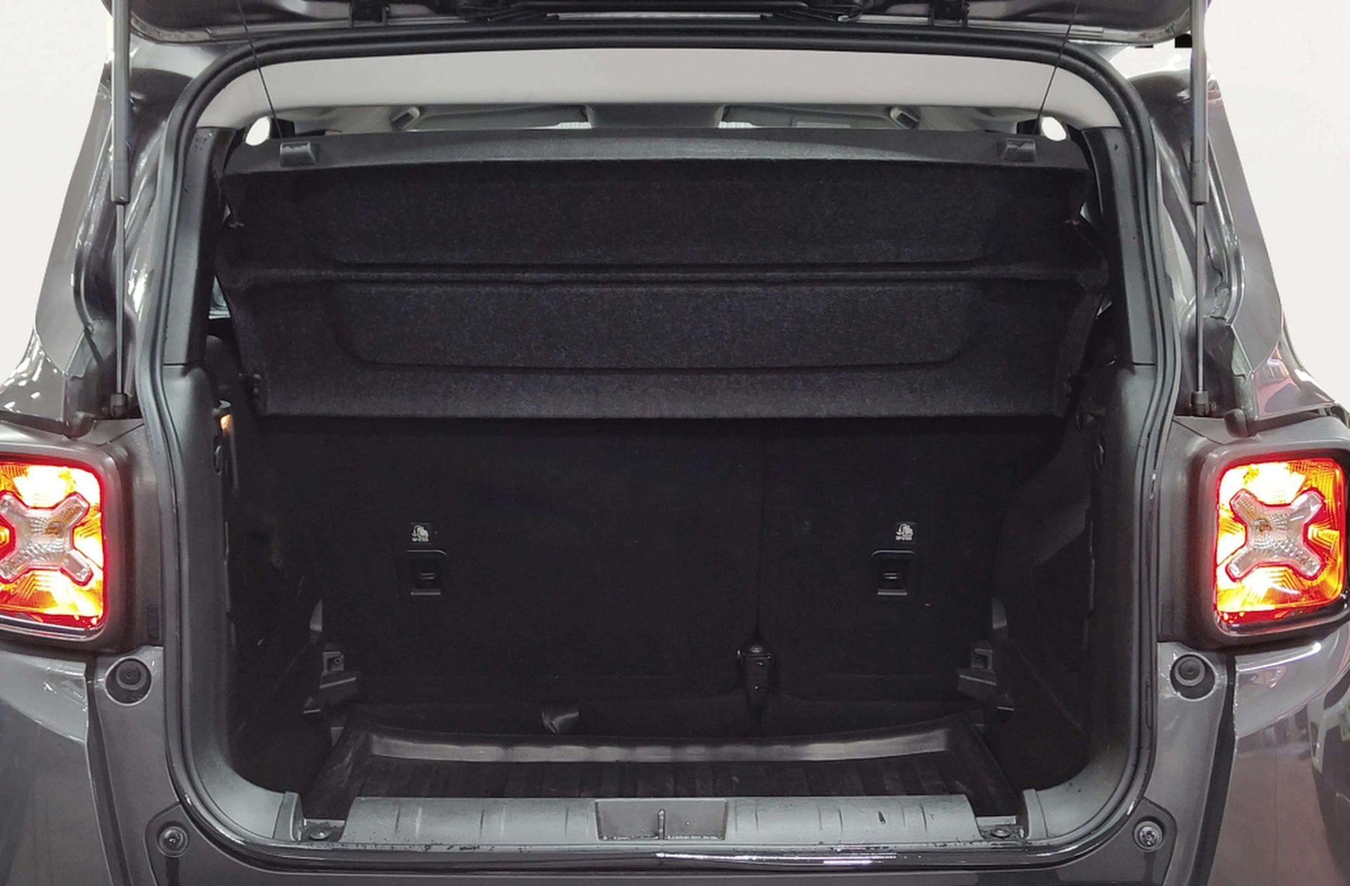 Jeep Renegade 1.0G Night Eagle II 4x2 - foto 18