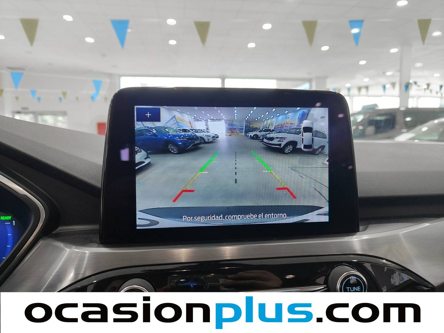 Extras del Ford Kuga Ford Kuga 2.5 Duratec FHEV Titanium Auto (190 CV)