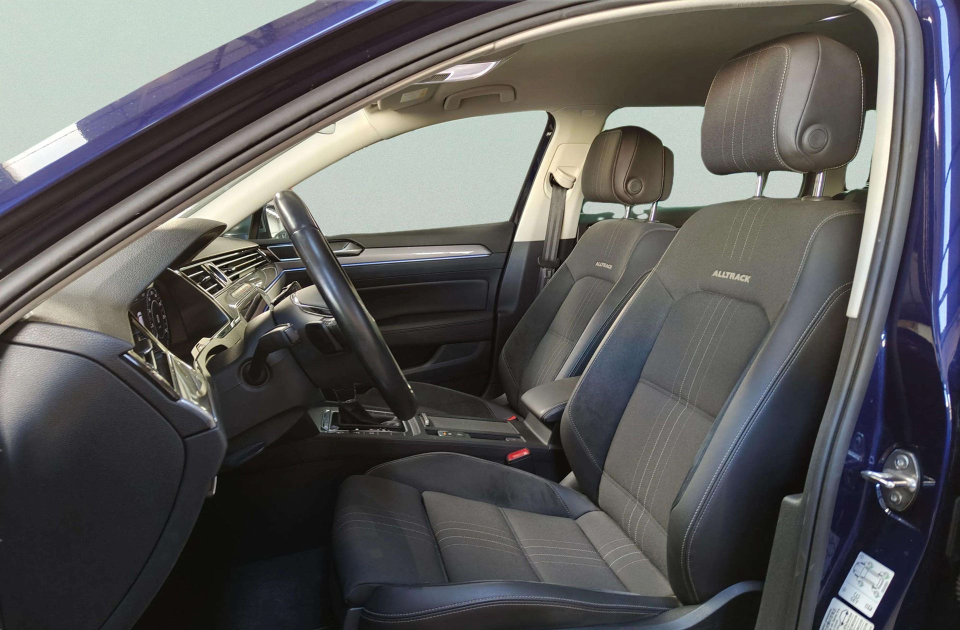 Volkswagen Passat Alltrack 2.0 TSI 4Motion DSG - foto 12