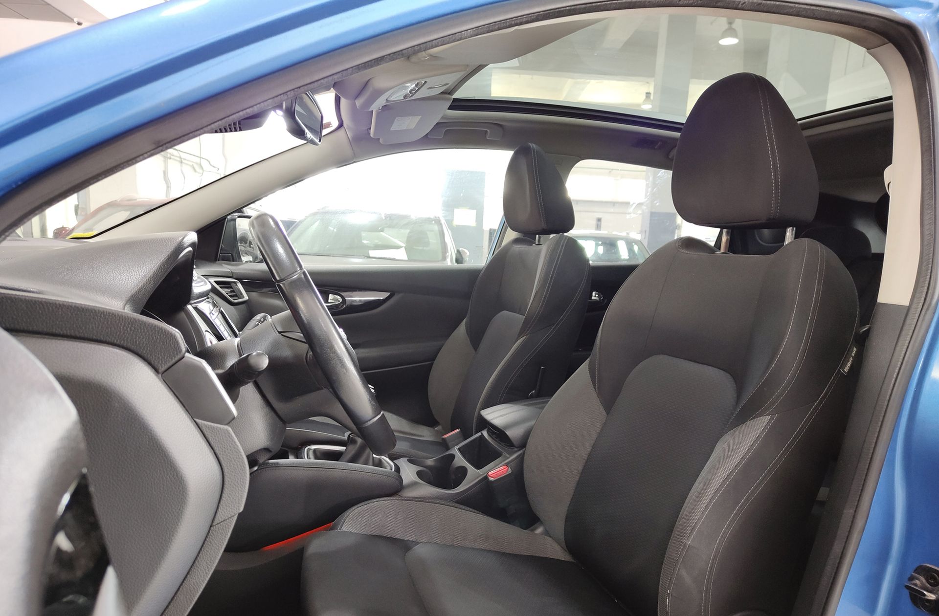 Nissan Qashqai DIG-T 140 N-Connecta 4x2 - foto 12