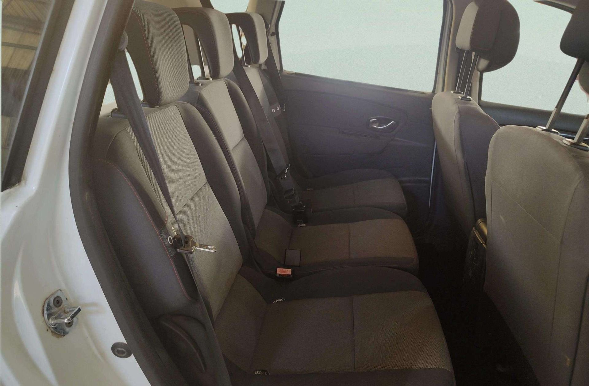 Renault Scénic dCi 95 Expression - foto 14